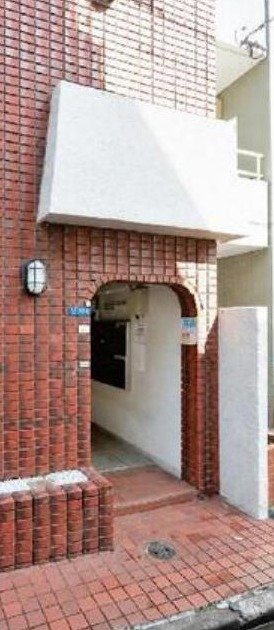 entrance (image)