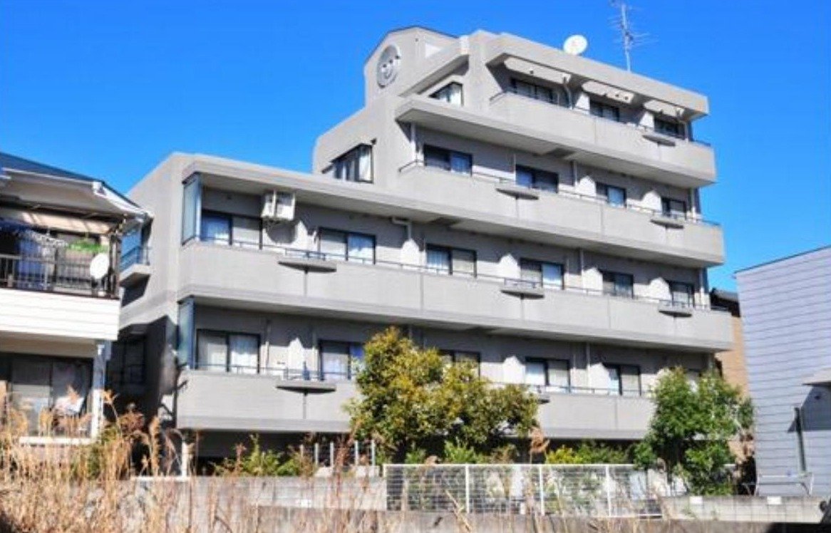 exterior (image)
