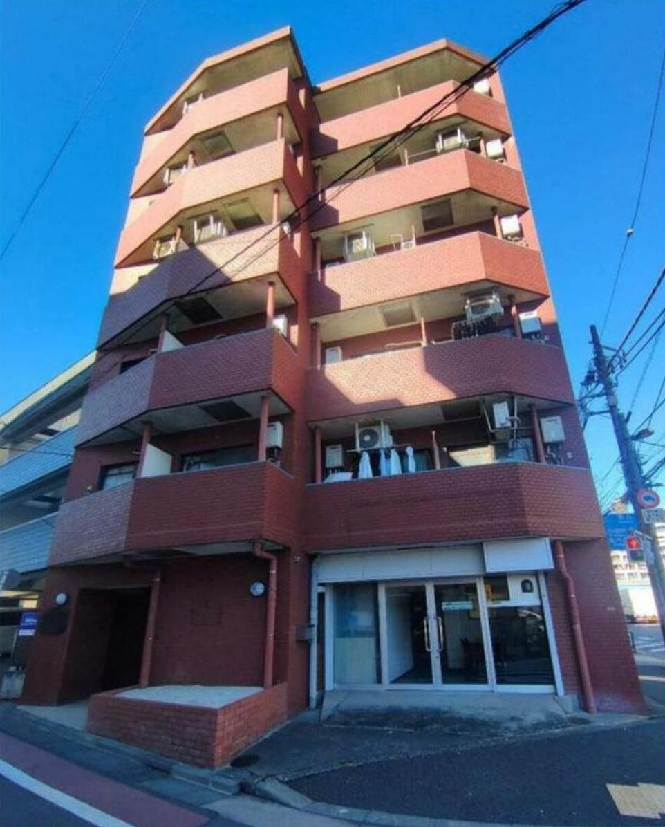 exterior (image)